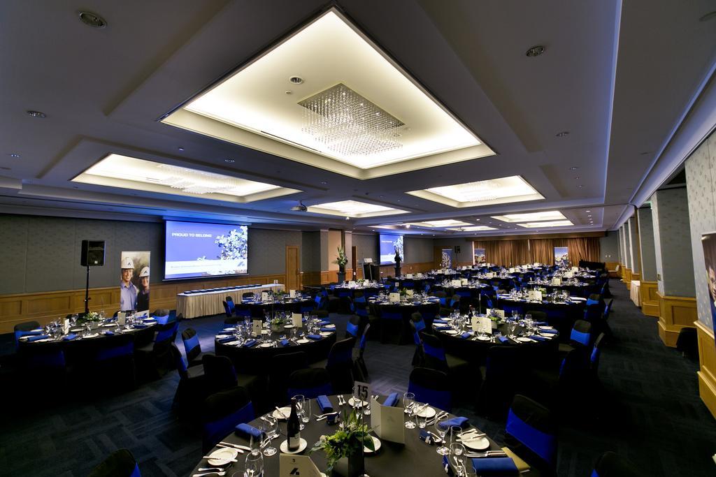 Duxton Hotel Perth Exteriér fotografie The Great Hall at the National Portrait Gallery
